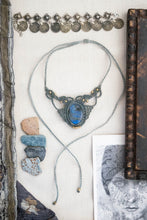 Load image into Gallery viewer, Grey Knotted Necklace with Labradorite Gemstone