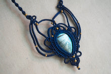 Load image into Gallery viewer, Royal Blue Knotted Necklace with Teardrop Shape Labradorite Stone