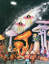 Load image into Gallery viewer, Greetings Earthlings! - Pink UFO (Long Tassels)