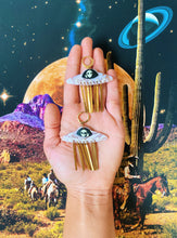 Load image into Gallery viewer, Greetings Earthlings! - Lavender &amp; Cream UFO
