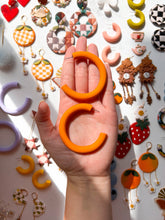 Load image into Gallery viewer, Mama Hoops | Clementine
